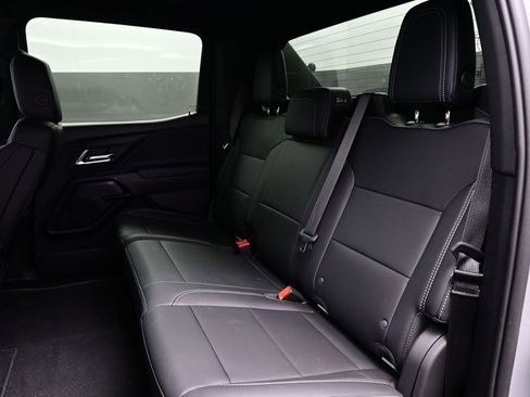 Used 2026 Chevrolet Silverado EV LT image 9