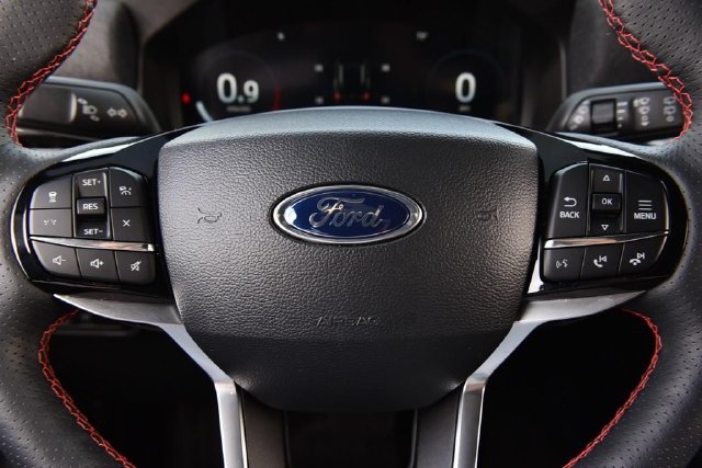 Used 2026 Ford Explorer ST-Line AWD/4WD image 18