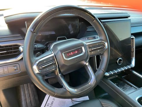 Used 2024 GMC Acadia Elevation w/ Super Cruise Package FWD image 6