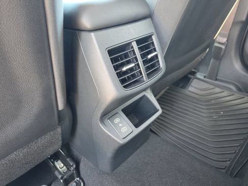 Certified 2024 Kia Seltos LX AWD/4WD image 12