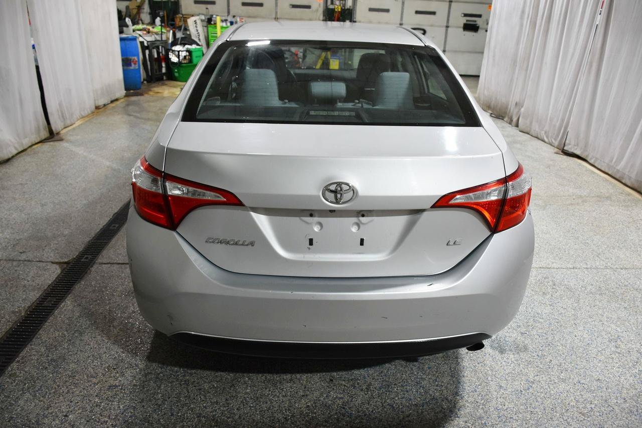 Used 2016 Toyota Corolla LE FWD image 31