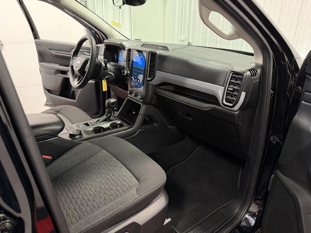 Used 2024 Ford Ranger XL AWD/4WD image 45