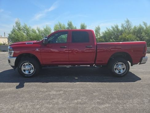 Used 2025 RAM 2500 Tradesman AWD/4WD image 2