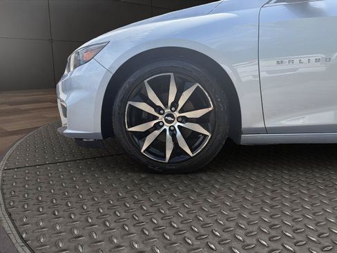 Used 2017 Chevrolet Malibu LT w/ Leather Package FWD image 22