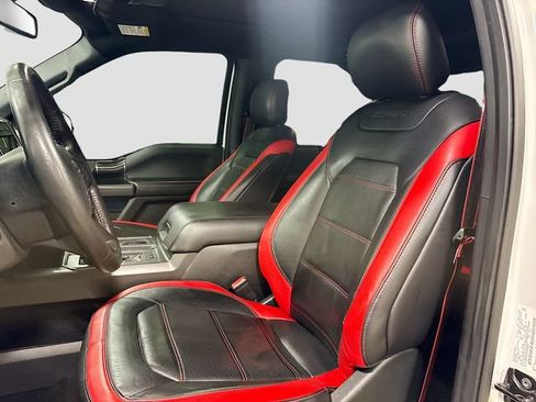Used 2018 Ford F150 Lariat w/ Equipment Group 502A Luxury AWD/4WD image 17