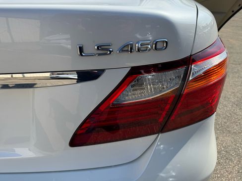 Used 2011 Lexus LS 460 Luxury image 37