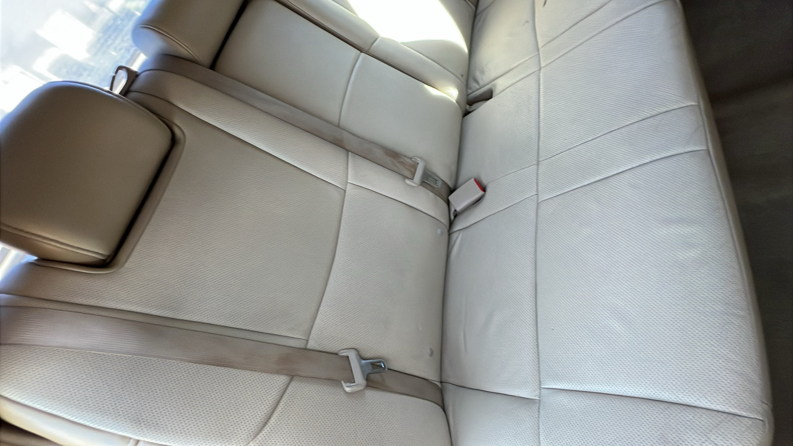 Used 2011 Toyota Avalon Limited FWD image 18