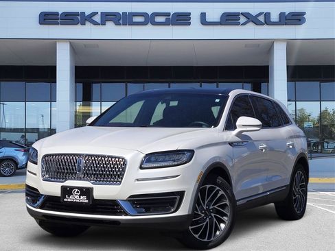 Used 2019 Lincoln Nautilus Reserve image 1