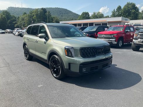 Used 2025 Kia Telluride SX Prestige X-Line AWD/4WD image 3