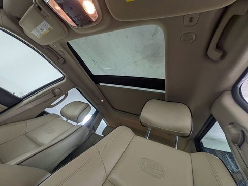 Used 2018 Jeep Grand Cherokee Overland image 34