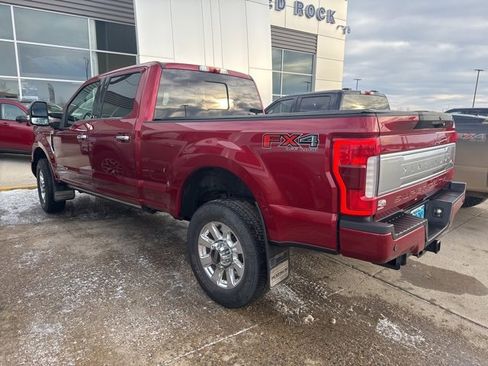 Used 2019 Ford F350 Platinum w/ Platinum Ultimate Package image 4
