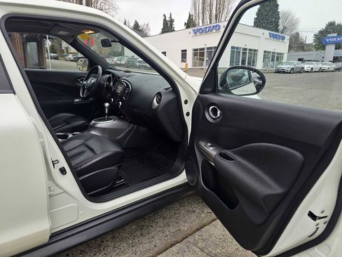 Used 2012 Nissan Juke SL image 9