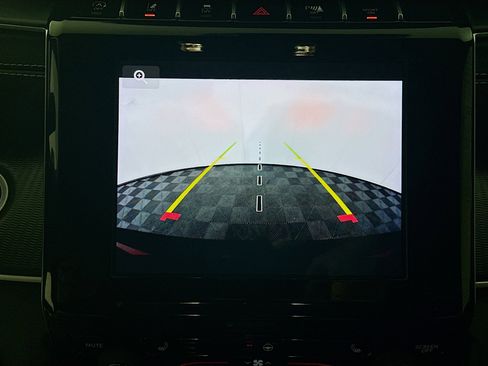 Used 2023 Jeep Grand Cherokee L Laredo image 22