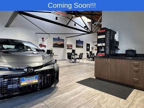 Used 2024 Toyota Camry LE w/ Cold Weather Package image 5