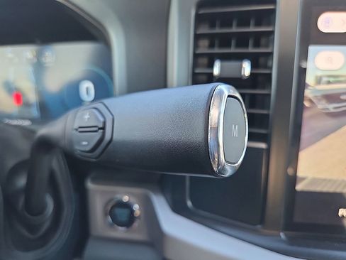 New 2025 Ford F250 XLT w/ Black Appearance Package image 16