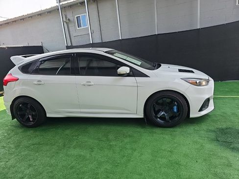 Used 2016 Ford Focus RS AWD/4WD image 3