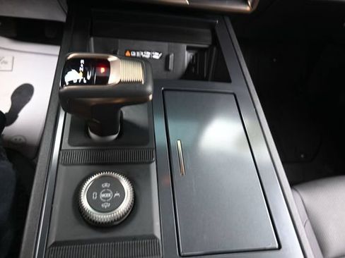 Used 2025 GMC Hummer EV 3X AWD/4WD image 11