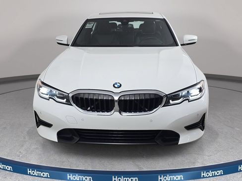 Used 2019 BMW 330i xDrive Sedan w/ Convenience Package AWD/4WD image 3