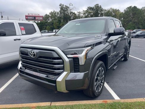New 2026 Toyota Tundra Limited image 3