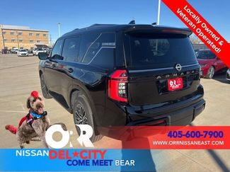 New 2026 Nissan Armada SL w/ Captain's Chari Seat Package AWD/4WD video 3