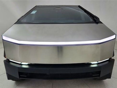 Used 2024 Tesla Cybertruck Cyberbeast image 13