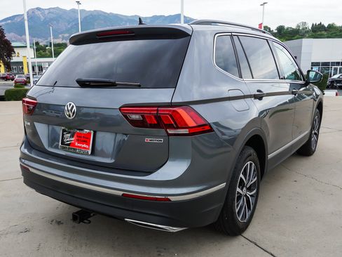 Used 2020 Volkswagen Tiguan SE AWD/4WD image 8