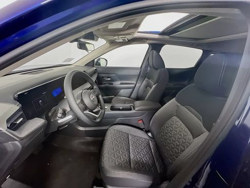 New 2026 Nissan Kicks SV w/ SV Premium Package AWD/4WD image 17