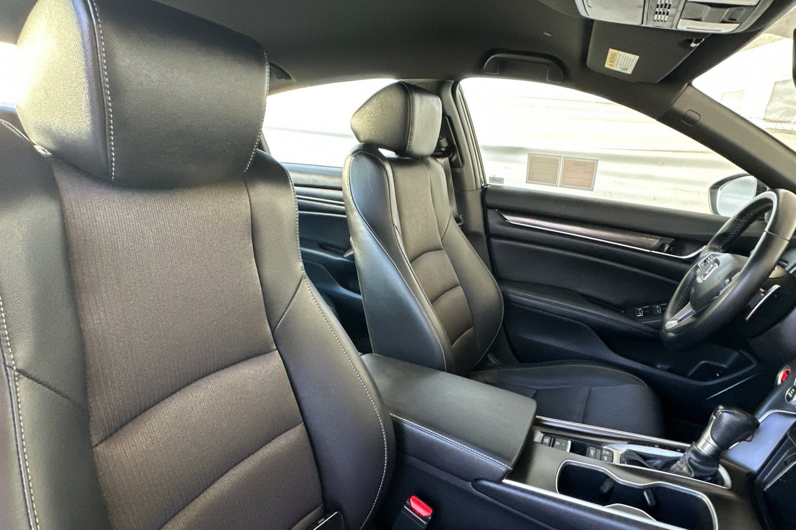Used 2022 Honda Accord Sport image 28