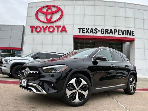 Used 2025 Mercedes-Benz GLA 250 image 2