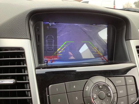 Used 2012 Chevrolet Cruze Eco image 36