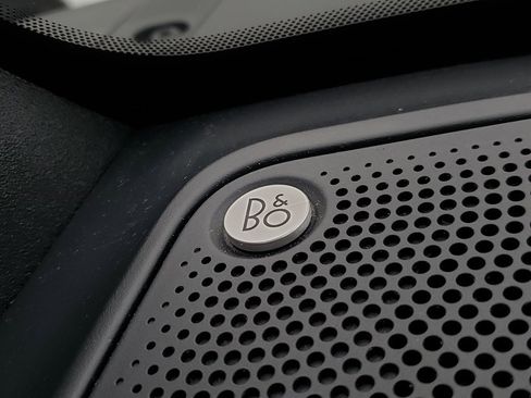 Used 2024 Ford Bronco Outer Banks image 28