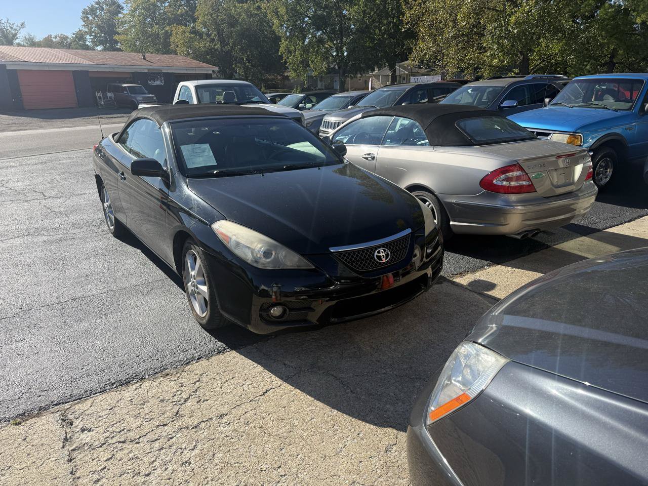 Used 2008 Toyota Solara SLE FWD image 2