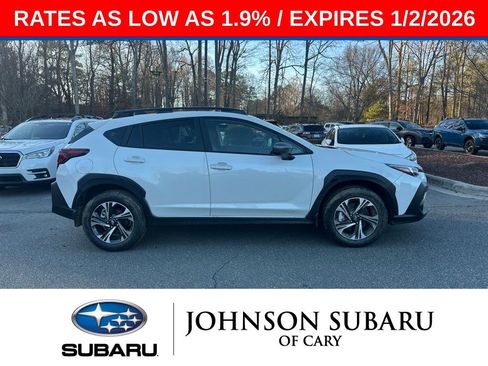 Used 2025 Subaru Crosstrek 2.0i Premium image 3