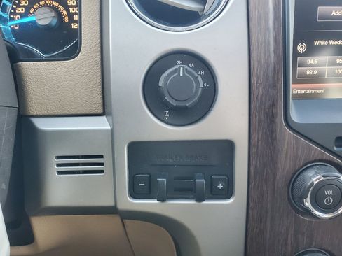 Used 2014 Ford F150 Lariat w/ Equipment Group 502A Luxury image 44