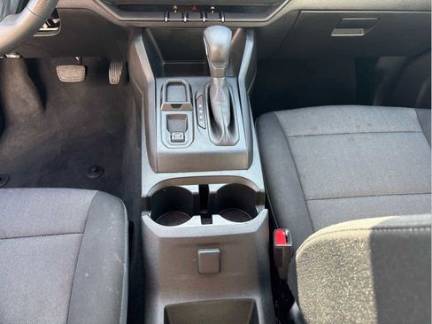 Used 2023 Chevrolet Colorado W/T RWD image 21