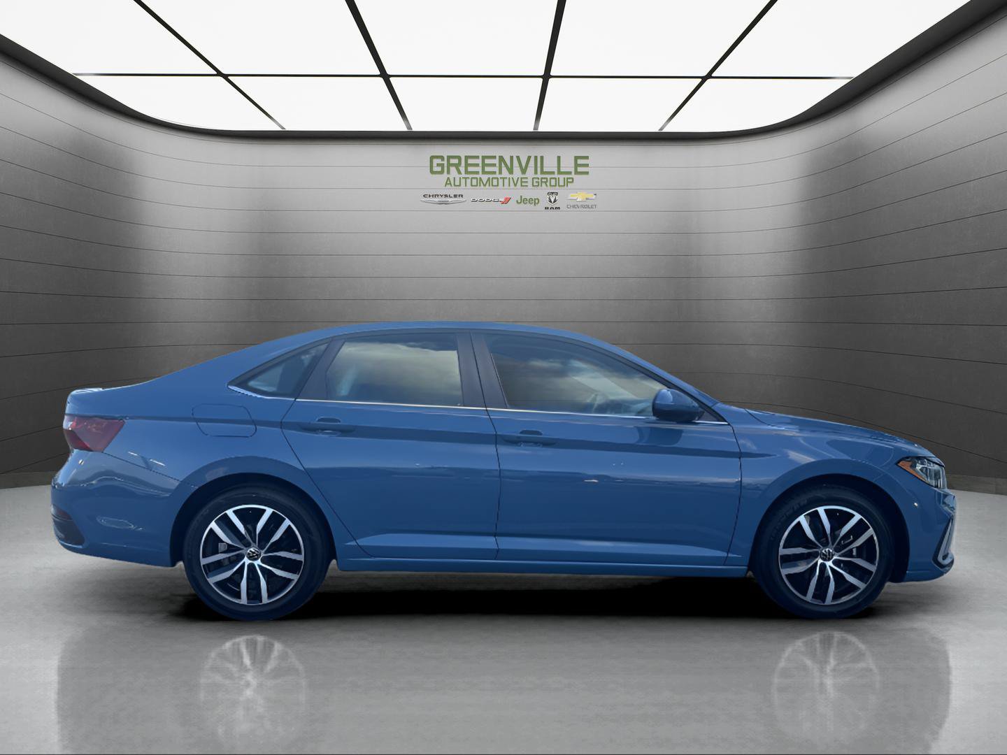 Used 2025 Volkswagen Jetta SE FWD image 7