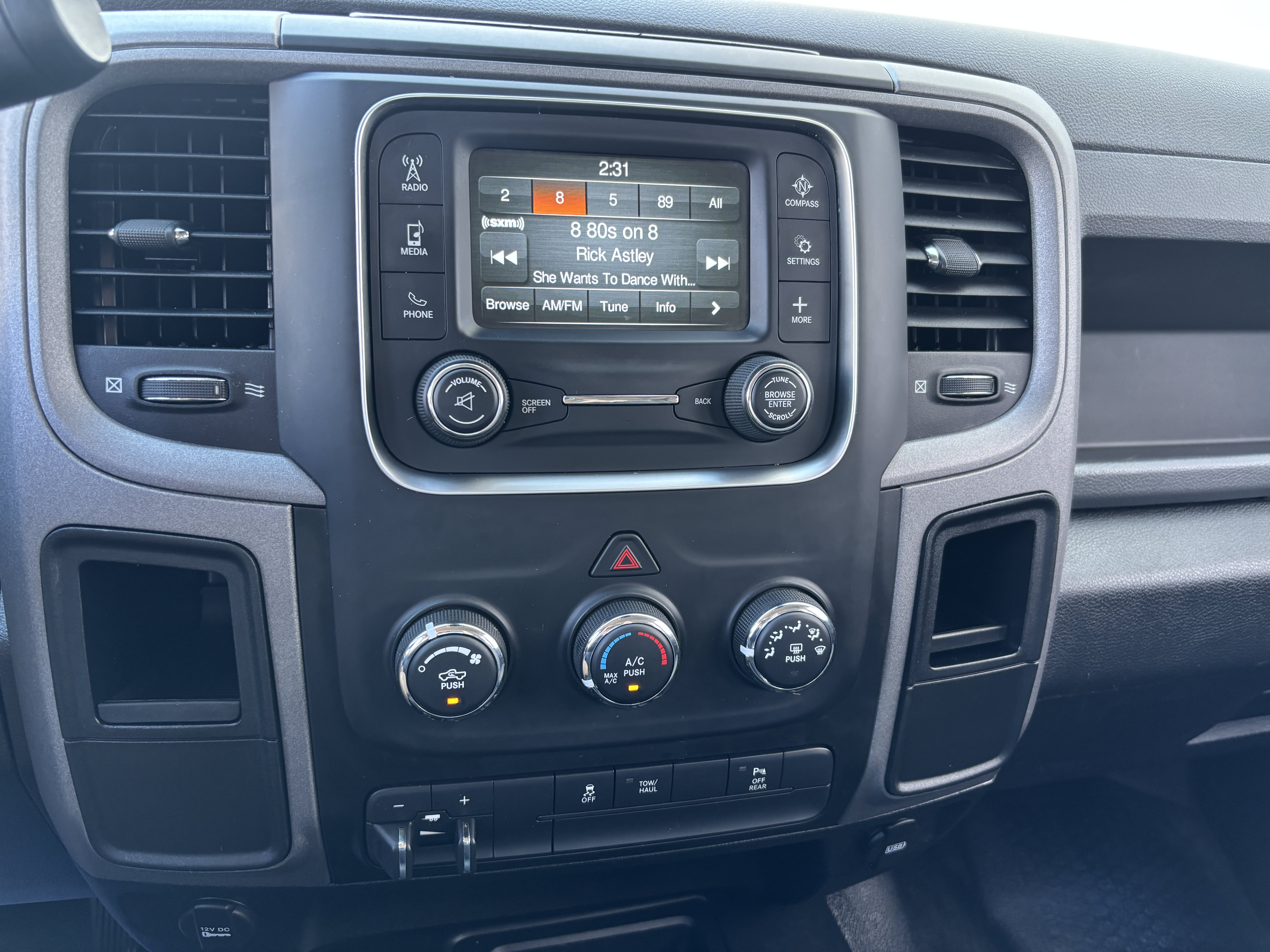 Used 2016 RAM 2500 Tradesman AWD/4WD image 24