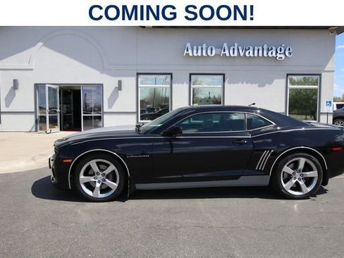 Used 2010 Chevrolet Camaro SS w/ RS Package RWD image 3