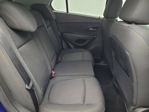 Used 2017 Chevrolet Trax LT FWD image 19