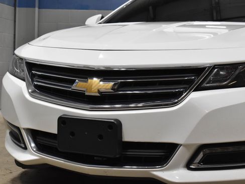 Used 2019 Chevrolet Impala LT image 31