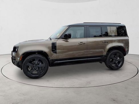 New 2026 Land Rover Defender 110 X-Dynamic SE image 8