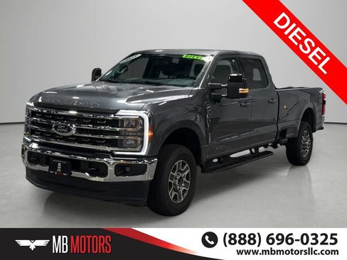Used 2025 Ford F350 Lariat w/ Camper Package AWD/4WD image 1