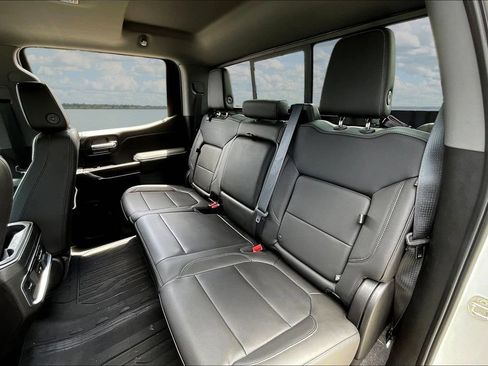 Used 2020 GMC Sierra 1500 SLT w/ SLT Premium Plus Package AWD/4WD image 22