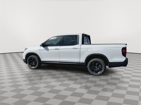 New 2026 Honda Ridgeline Black Edition image 6
