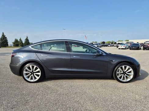 Used 2019 Tesla Model 3 Long Range AWD/4WD image 5