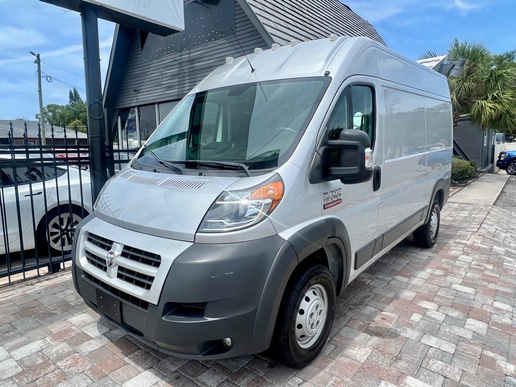 Used 2015 RAM ProMaster 1500 w/ Mopar Trailer Tow Group FWD image 5