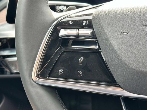 New 2025 Cadillac Lyriq Sport image 15