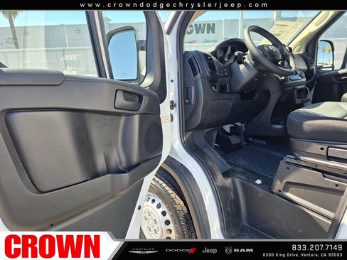 Used 2026 RAM ProMaster 2500 w/ Convenience Group FWD image 14