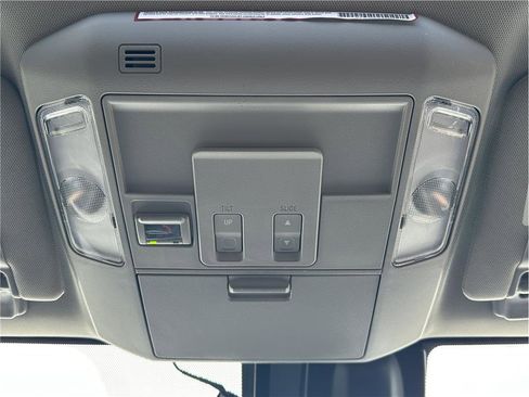 Used 2020 Toyota Tundra Limited image 27