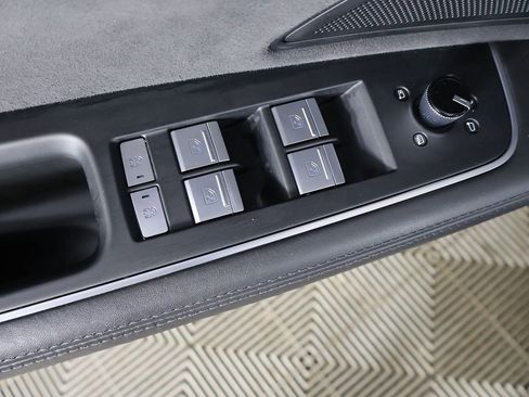 Used 2022 Audi A8 L 3.0T w/ Executive Package image 37